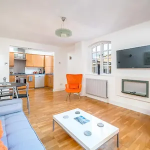  Apartment Trustay Bridge